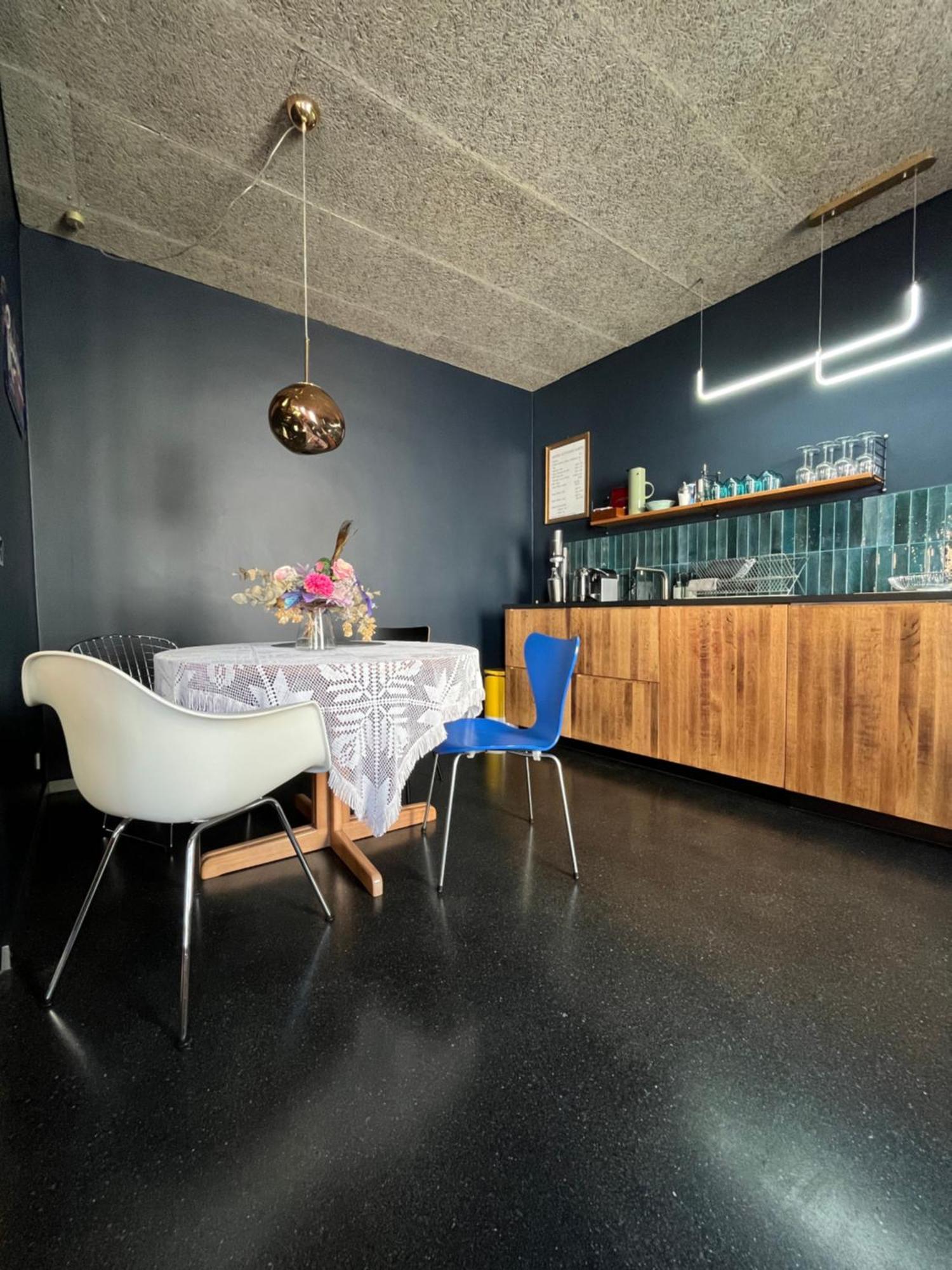 Momai 1891- Moderne Ferienwohnung ไมคัมเมอร์ ภายนอก รูปภาพ